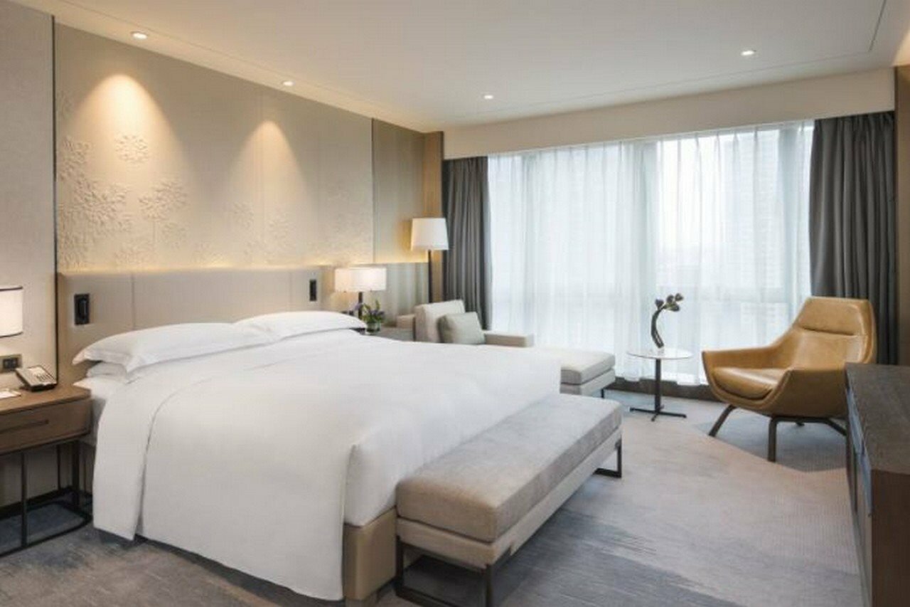 Фото DoubleTree by Hilton Shenzhen Nanshan Hotel & Residences