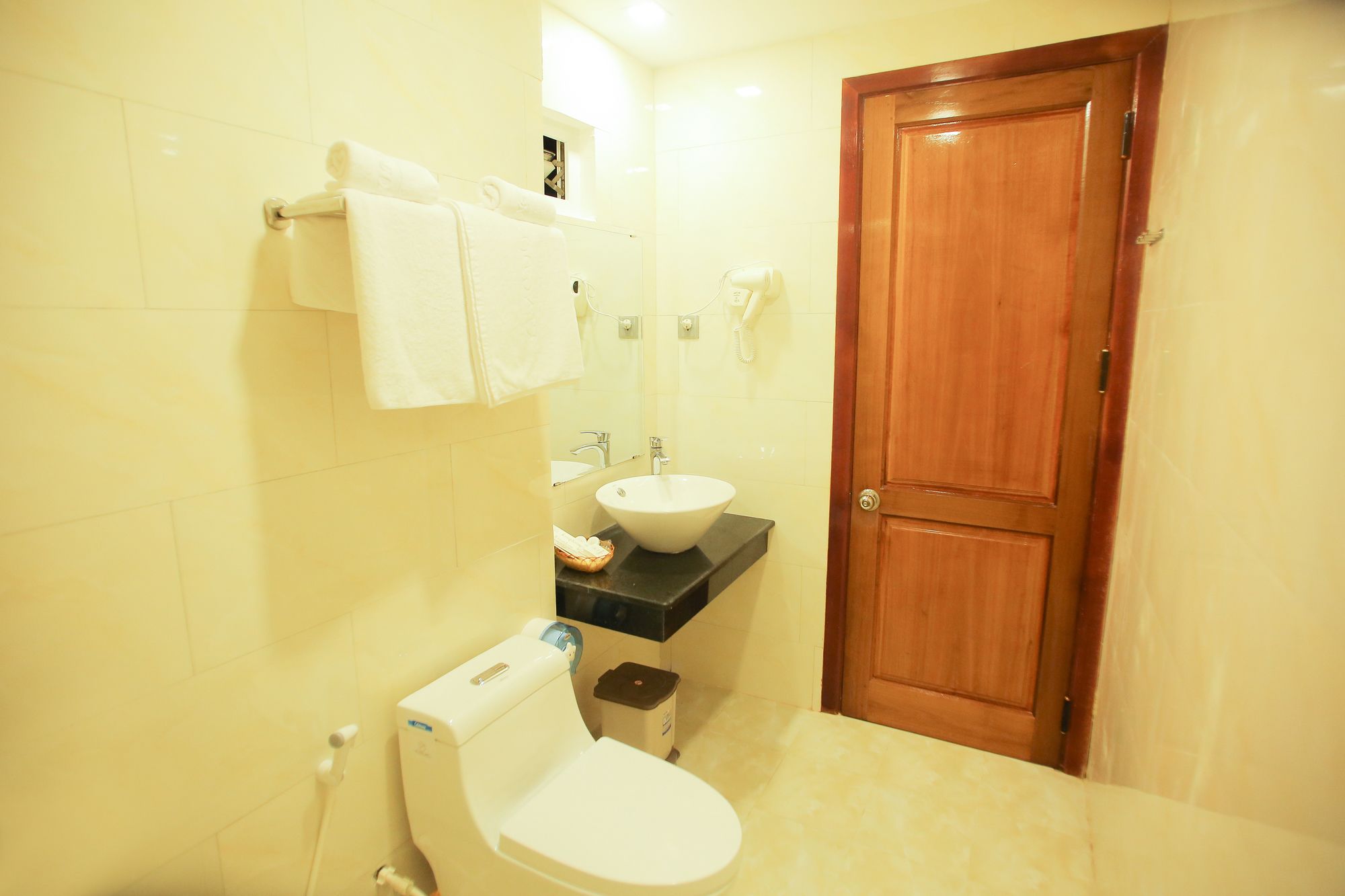 Фото Kingdom Hotel