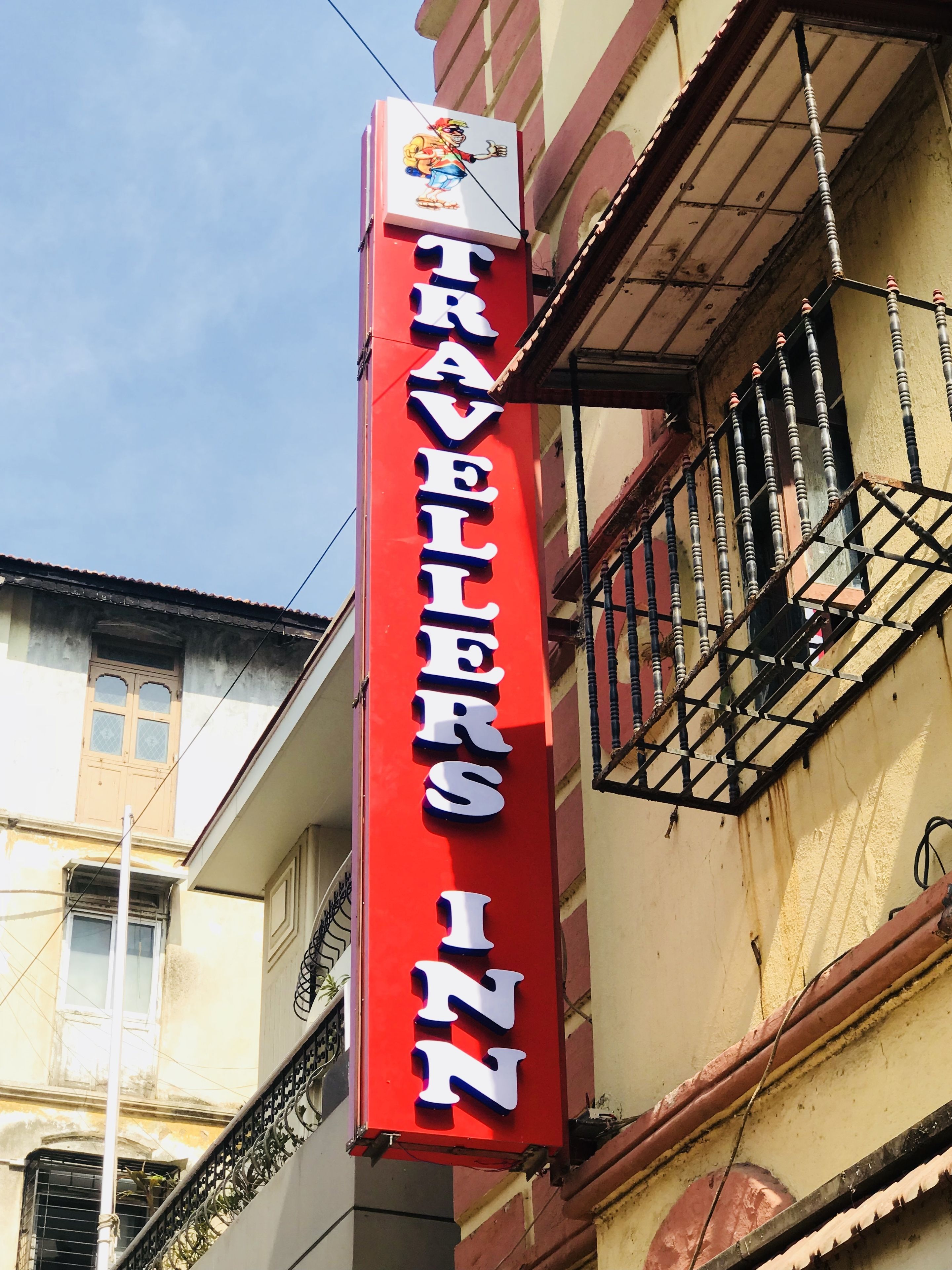 Фото Travellers Inn Mumbai