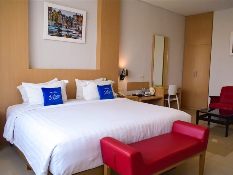 Фото Hotel Dafam Rio