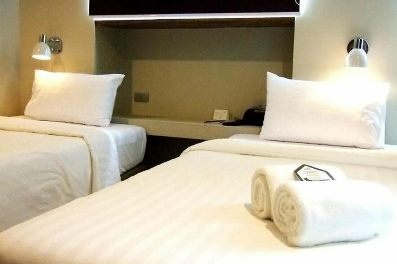 Фото Metz Pratunam Hotel