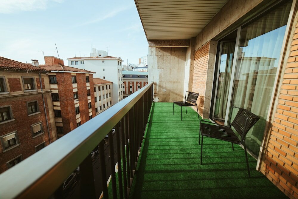 Фото Barceló León Conde Luna