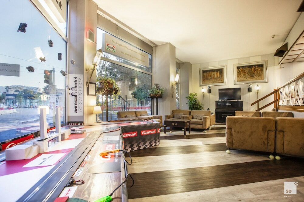 Фото Admiral Hotel