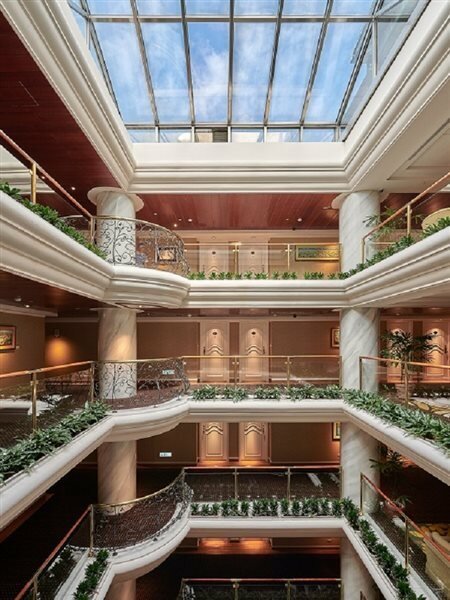 Фото The Riviera Hotel