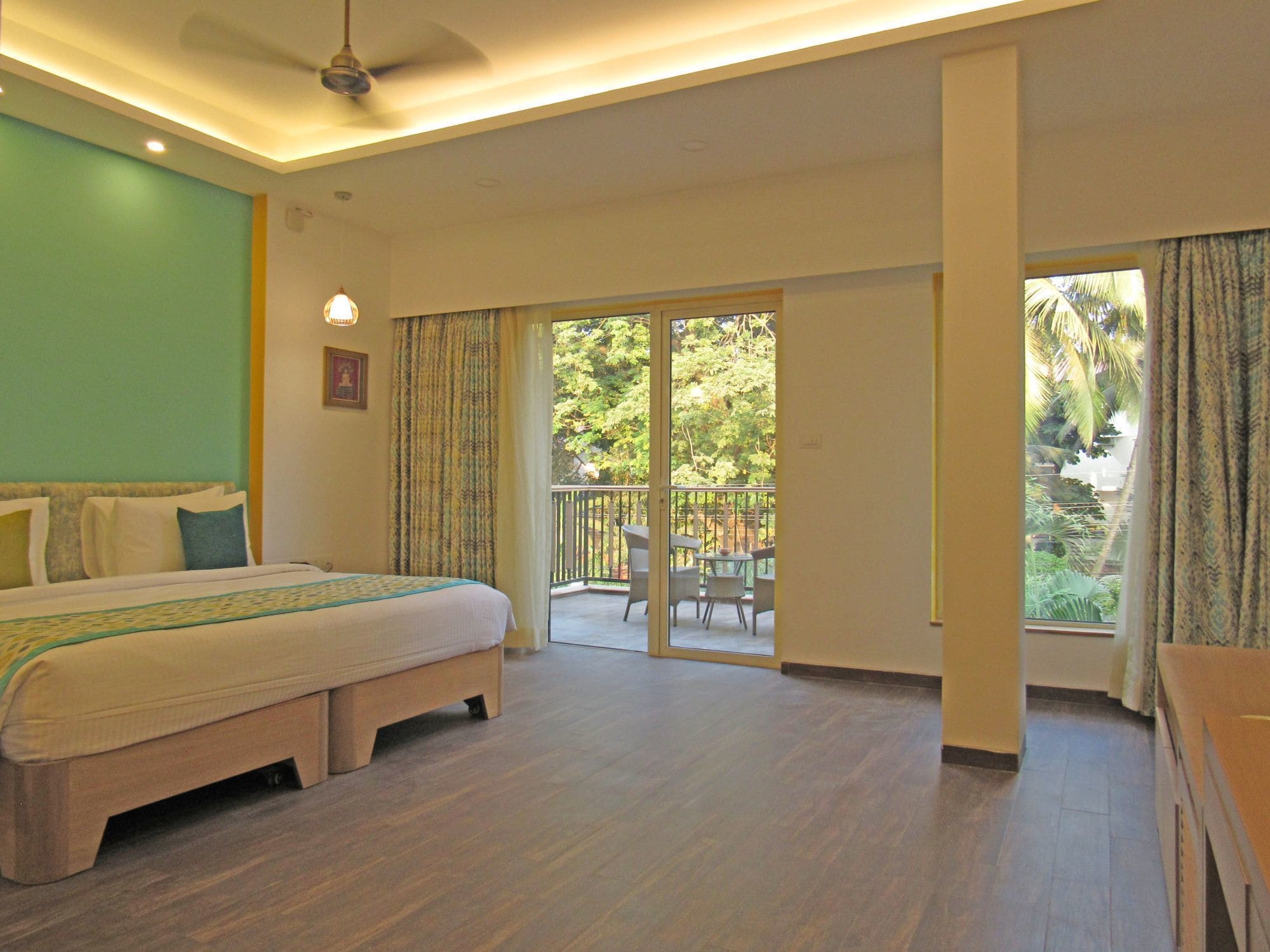 Фото Acron Seaway Resort