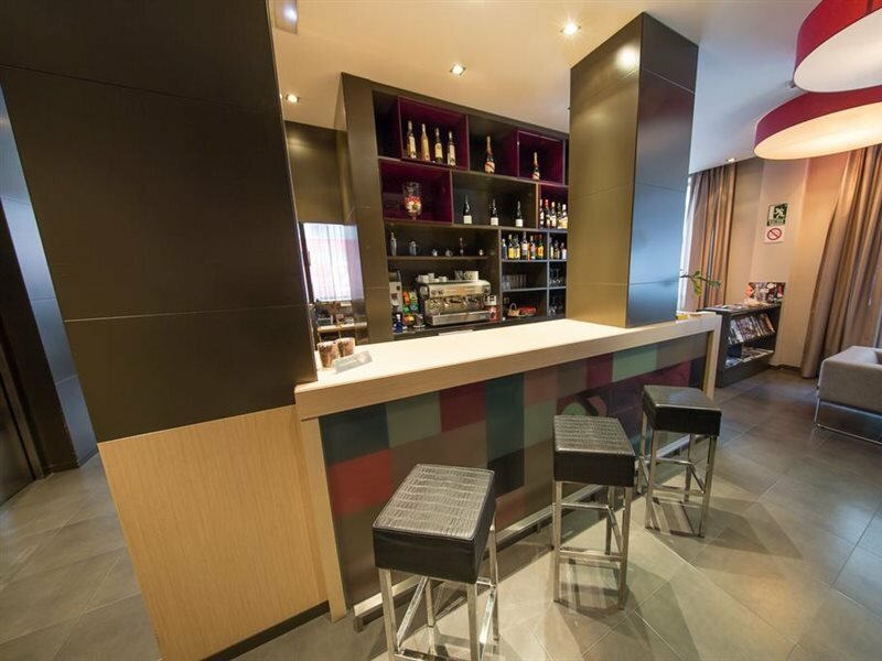 Фото Hotel Aroi Ponferrada