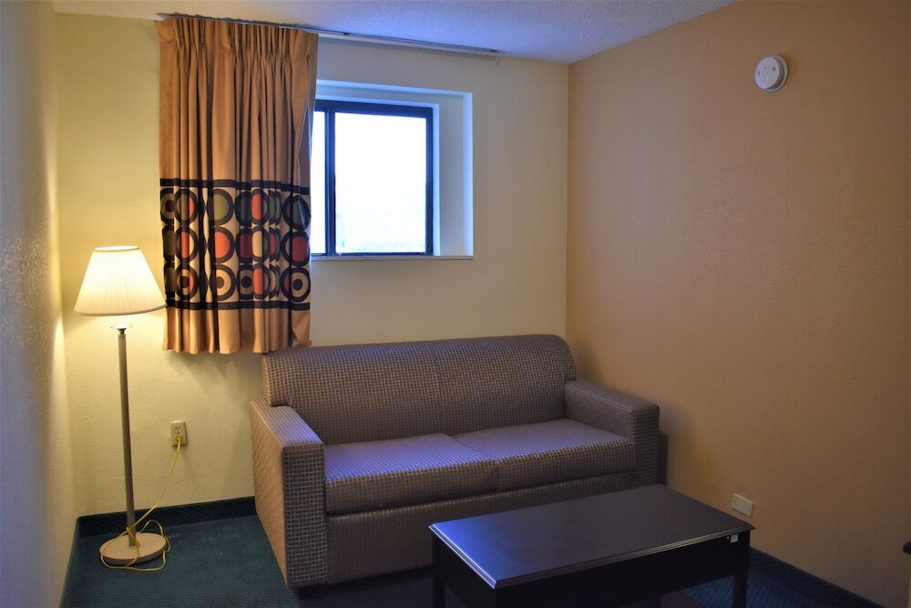 Фото Super 8 by Wyndham Atlantic City