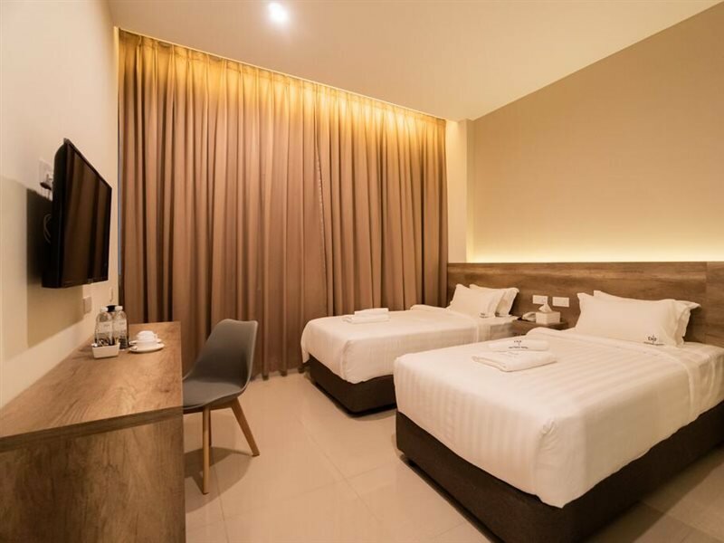 Фото D&f Boutique Hotel Seremban 2