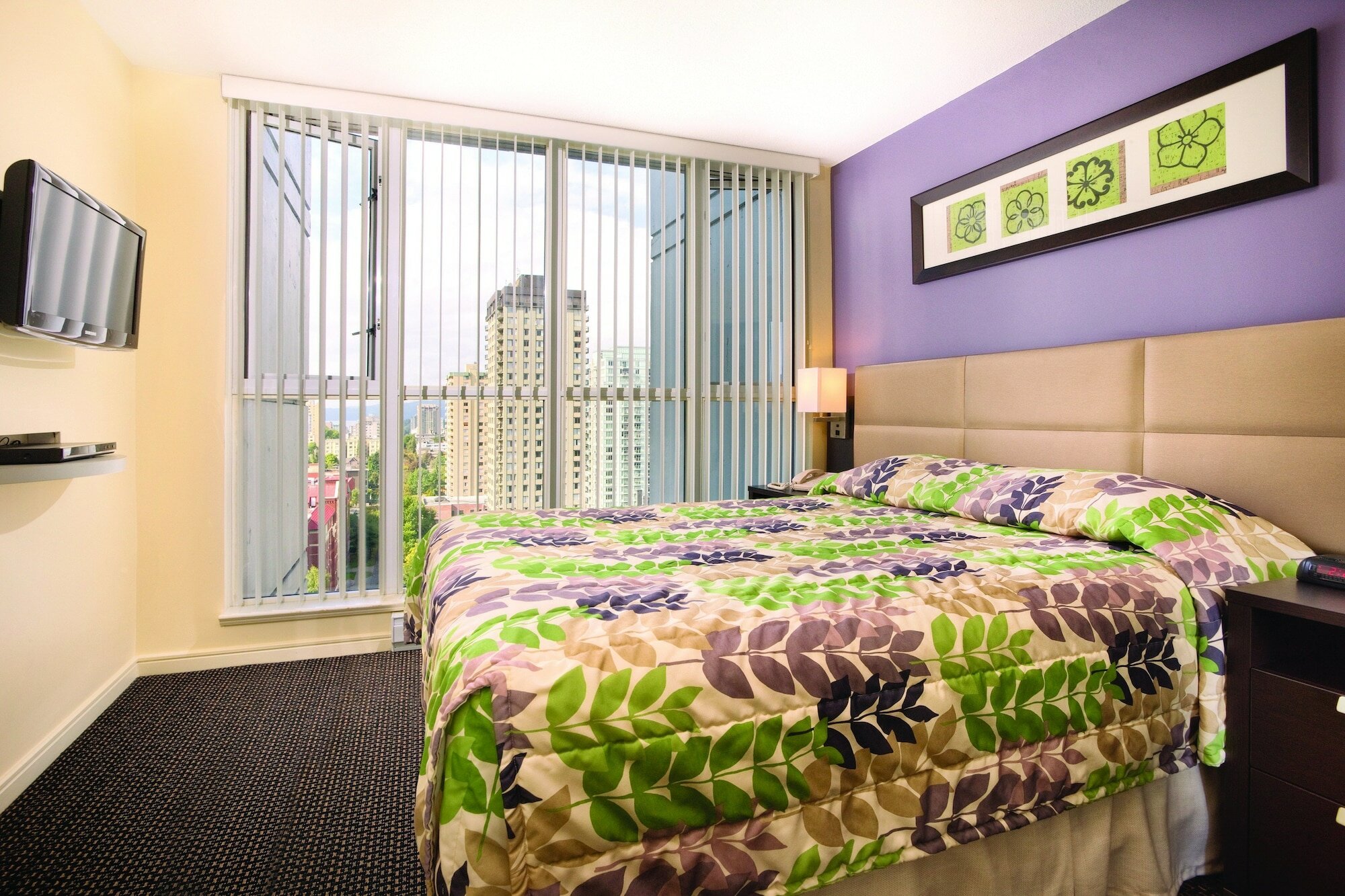 Фото WorldMark Vancouver - The Canadian