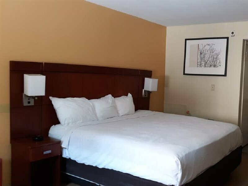 Фото Baymont by Wyndham Williamsburg