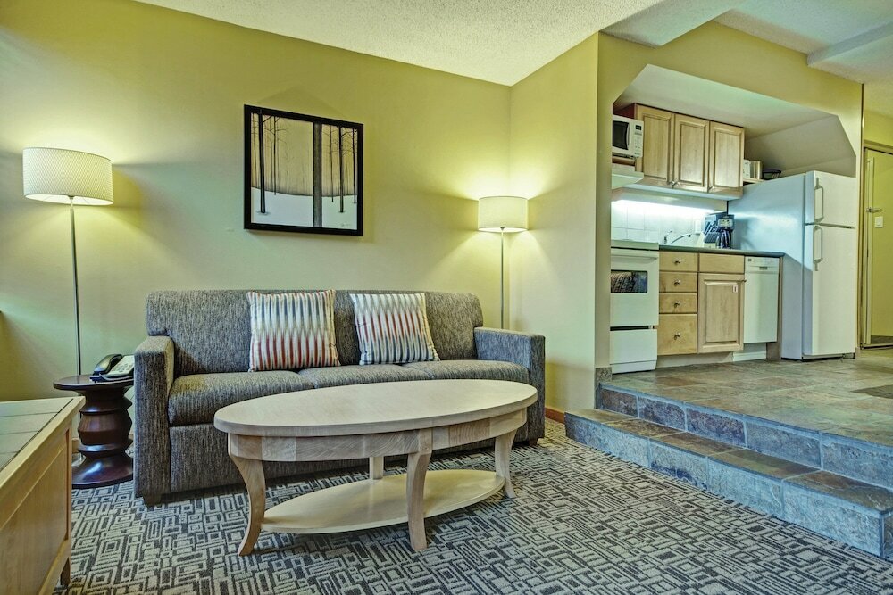 Фото Mountainside Lodge