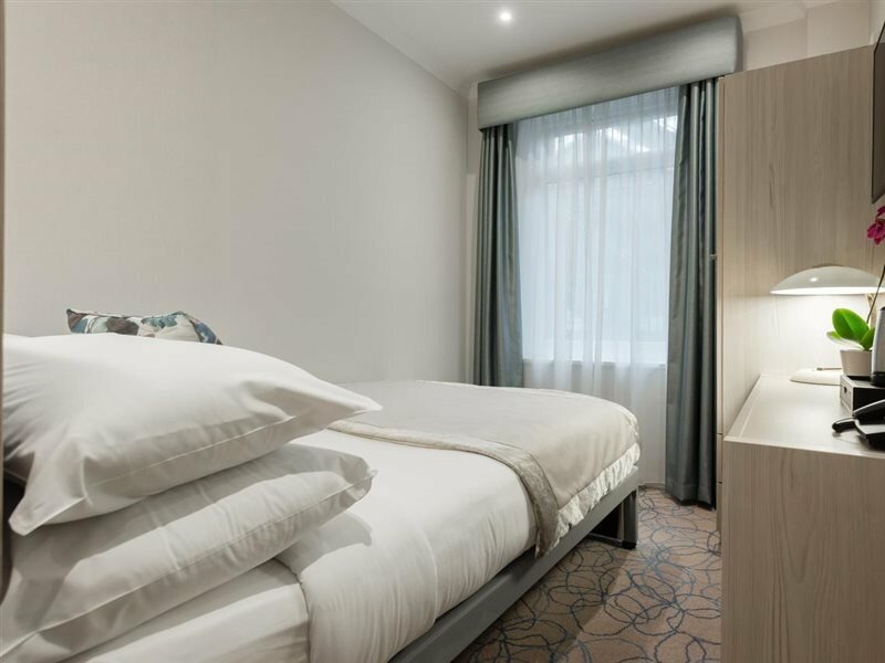 Фото Blandford Hotel