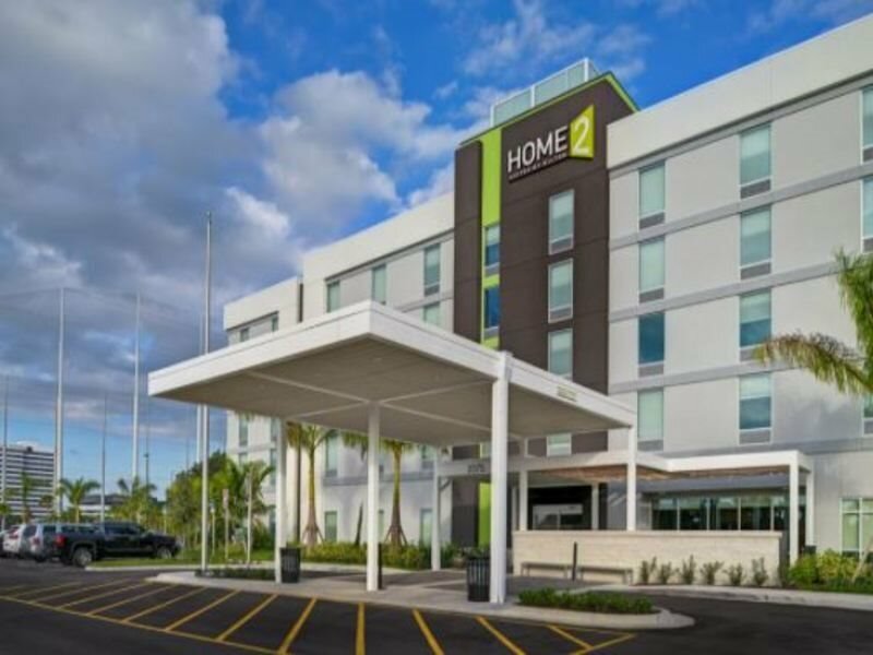 Фото Home2 Suites by Hilton West Palm Beach Airport, Fl