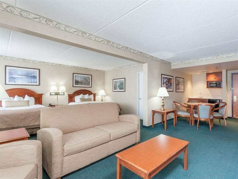 Фото Wingate by Wyndham Vineland/Millville