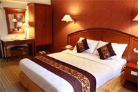 Фото Mega Matra Hotel