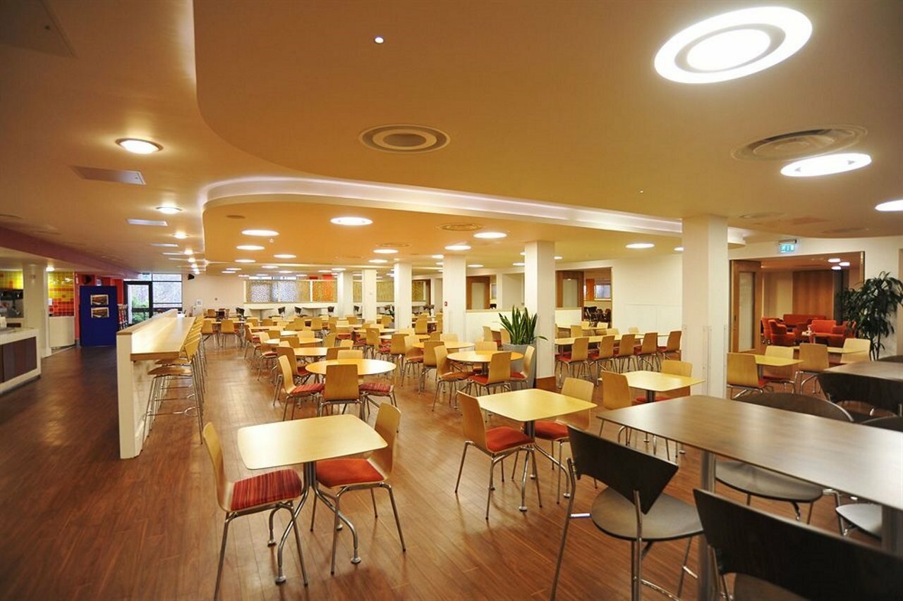 Фото Pollock Halls - Edinburgh First - Campus Accommodation