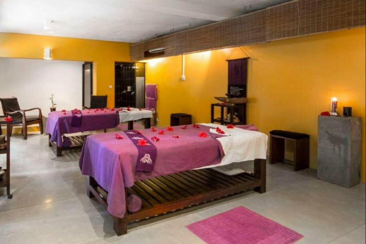 Фото Tangerine Beach Hotel