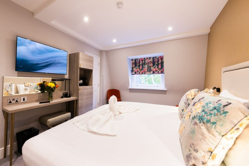 Фото Byron Hotel London