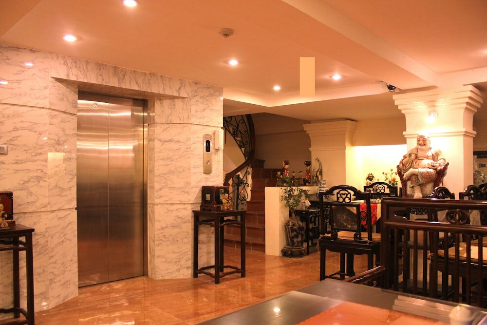 Фото Classic Street Hotel