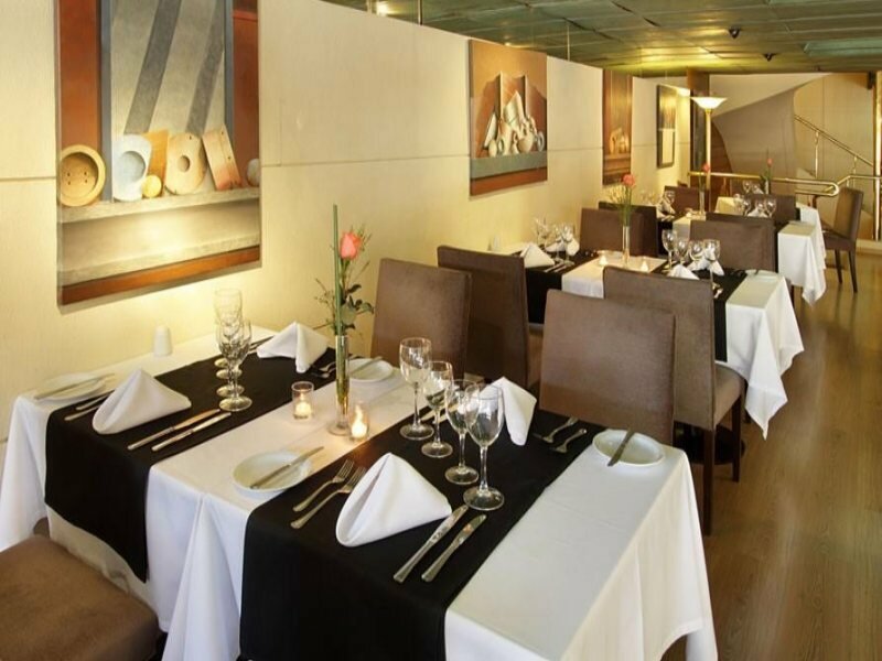 Фото El Conquistador Hotel