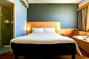 Гостиница Ibis Vitoria Praia Do Canto