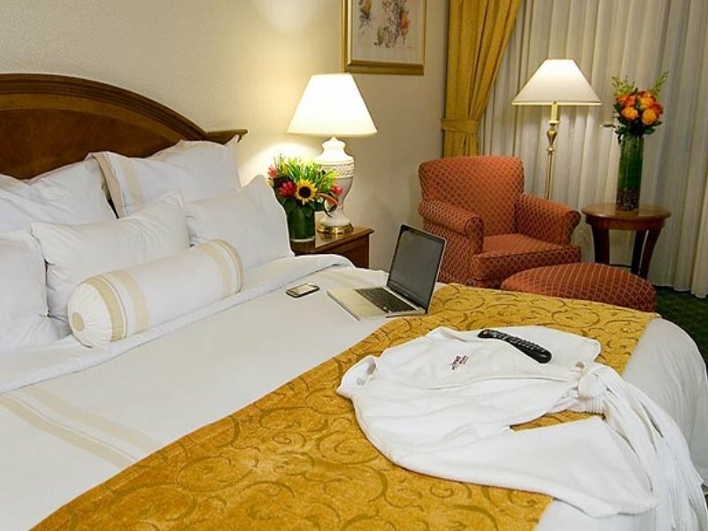 Фото The L.A. Grand Hotel Downtown