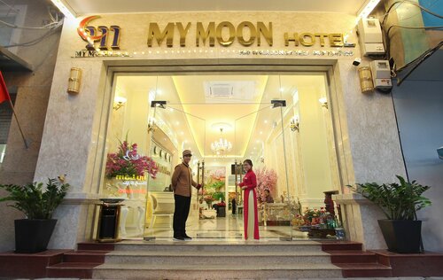My Moon Hotel