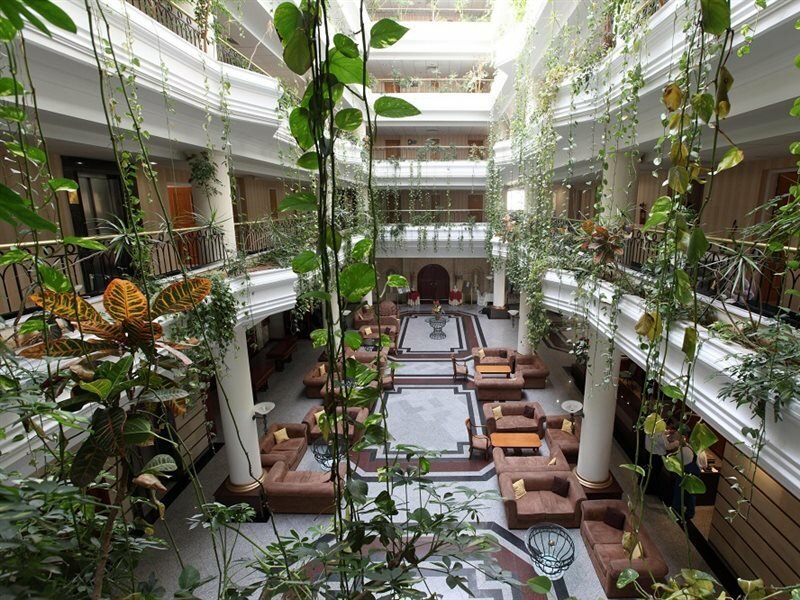 Фото отеля 2