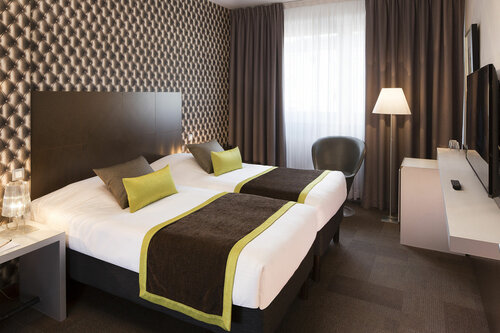 Внешний вид отеля Hotel Diana Dauphine в Страсбурге, фото 3