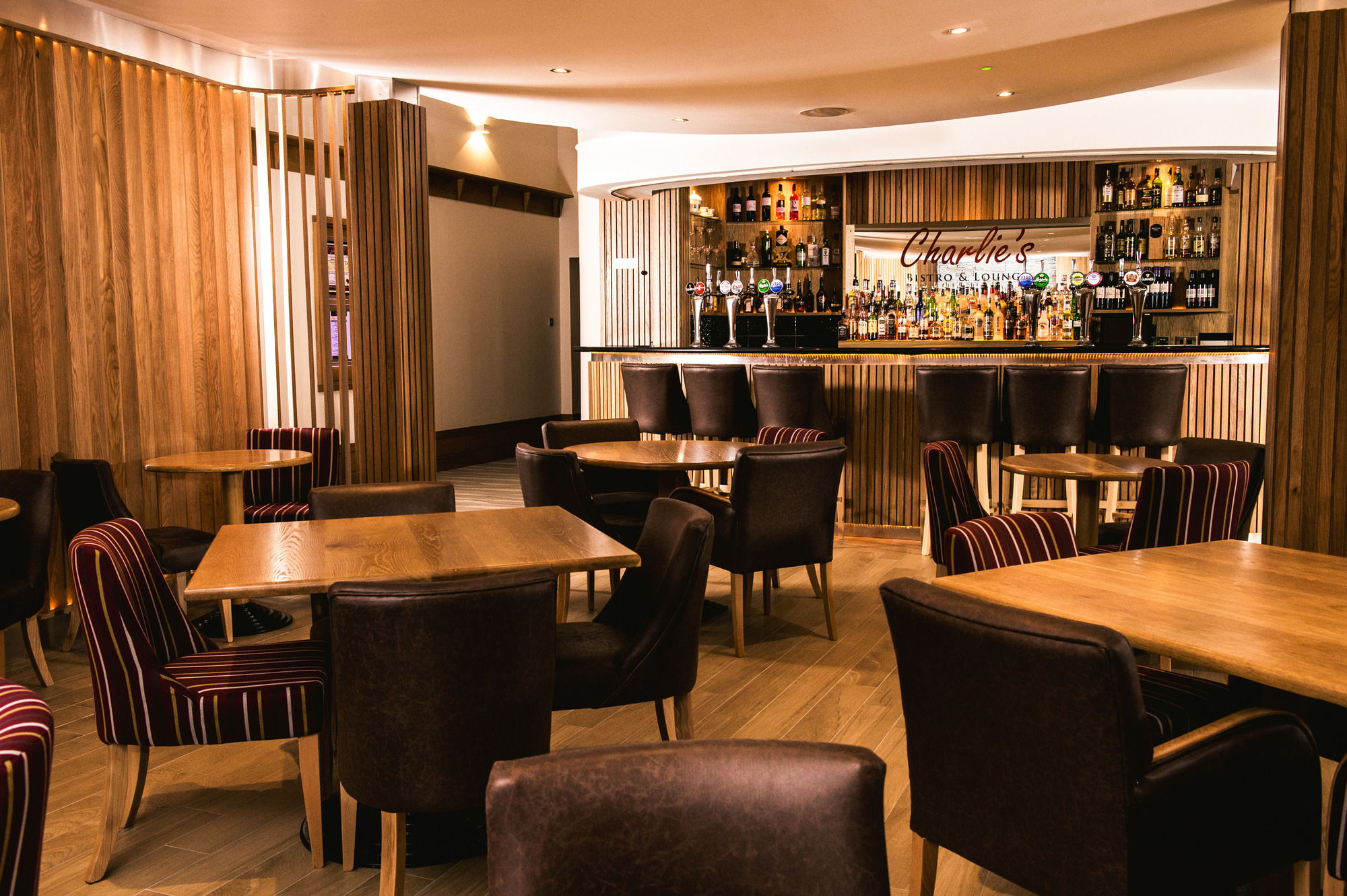 Фото La Mon Hotel And Country Club