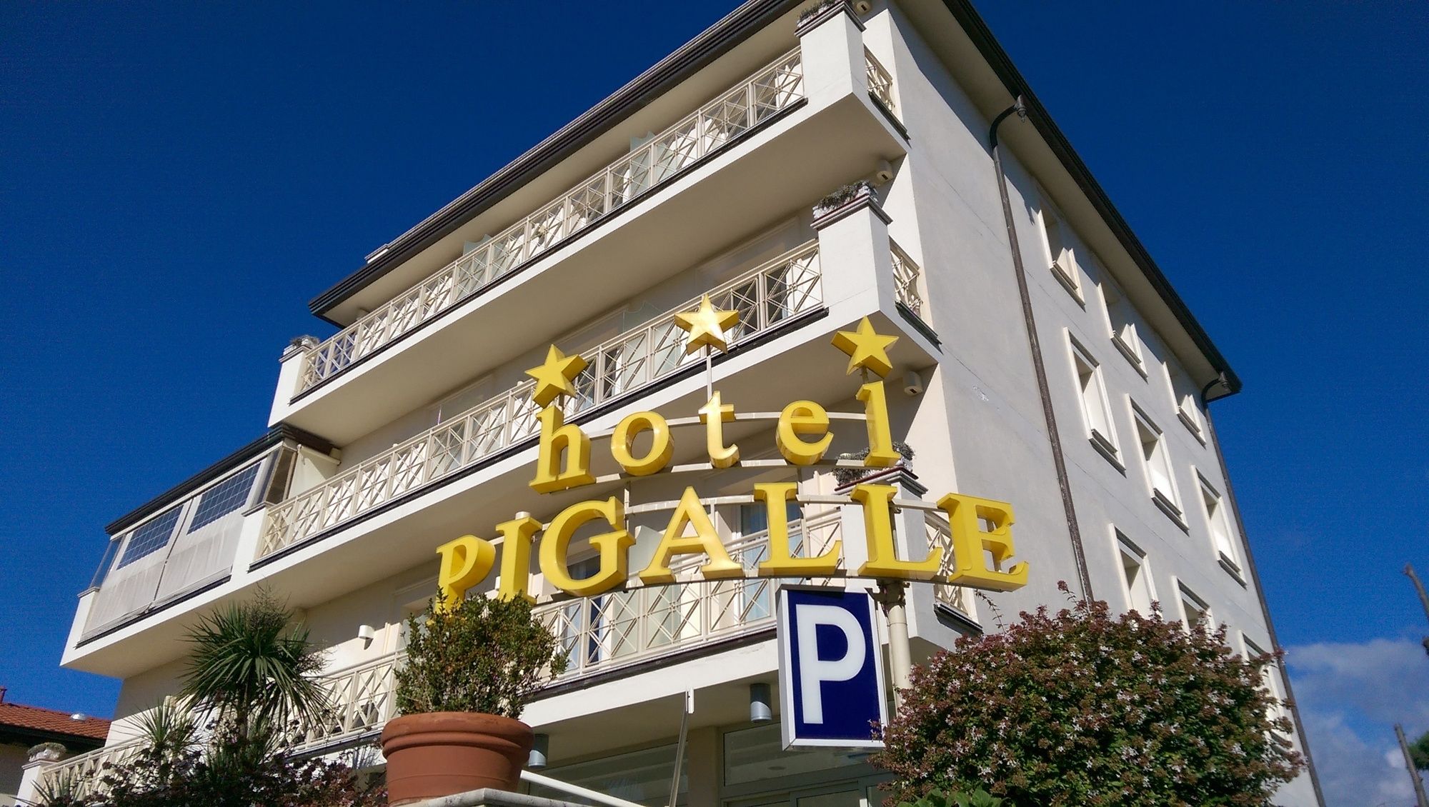 Фото Hotel Pigalle