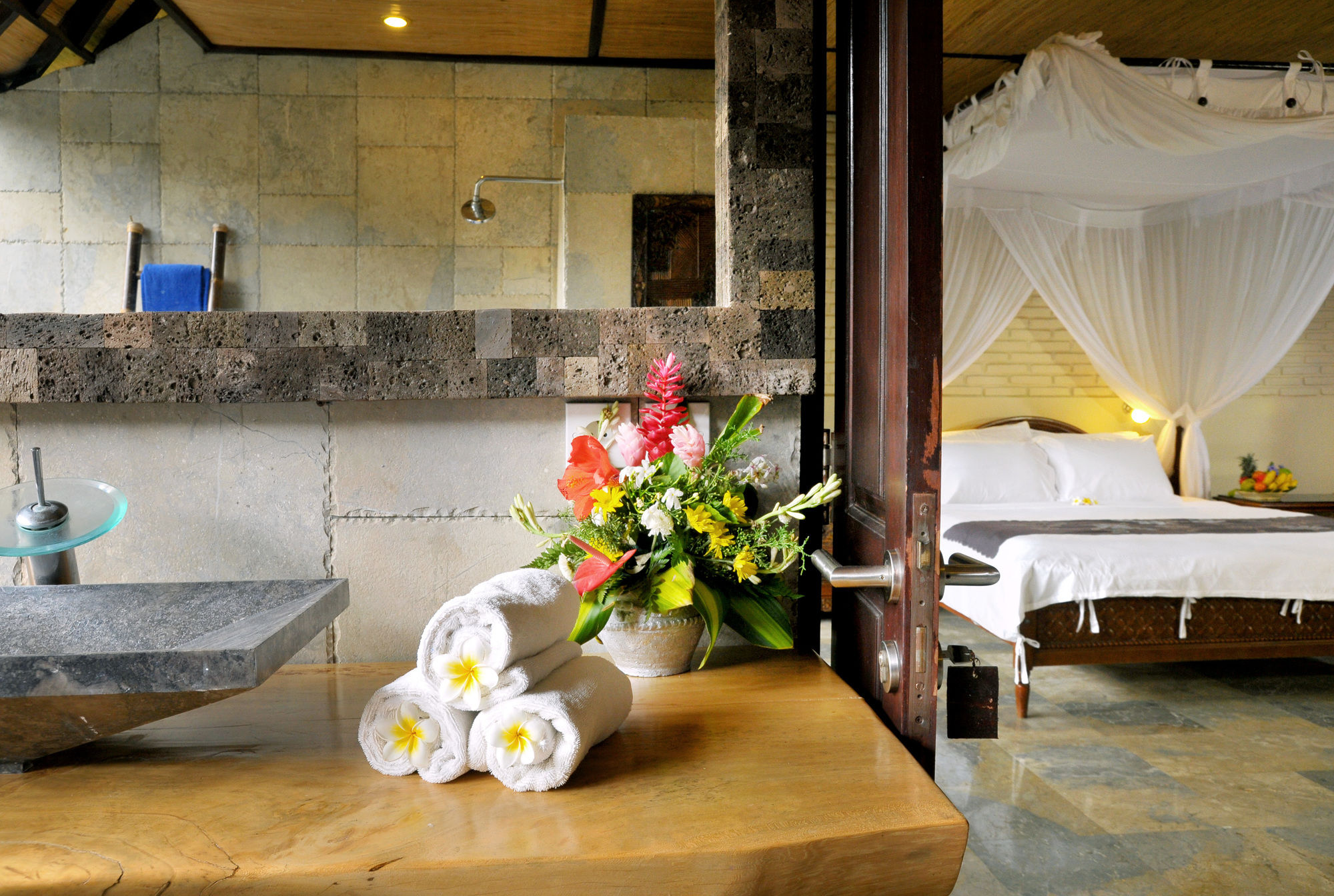 Фото Hidden Paradise Cottages