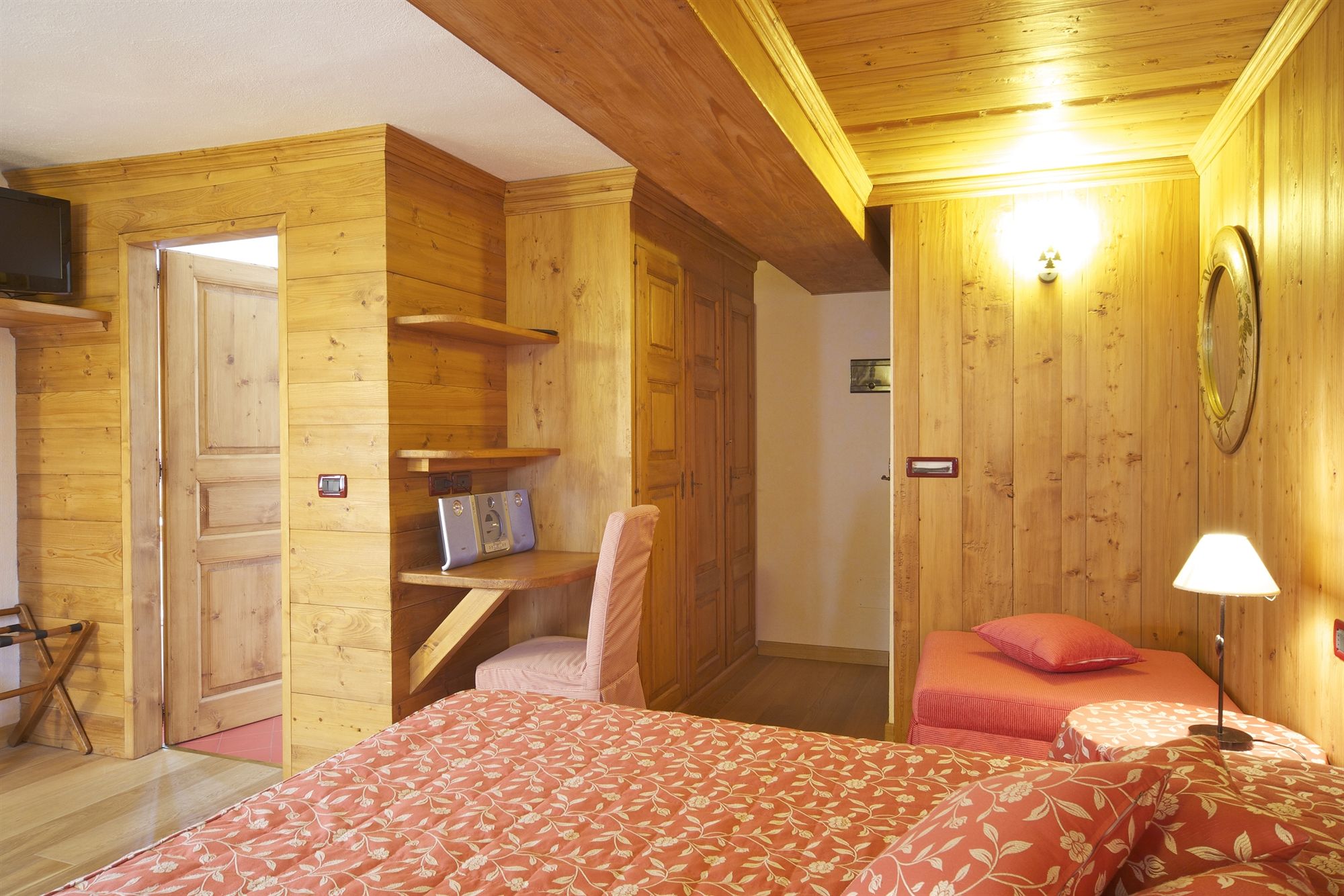 Фото Hotel Dente del Gigante