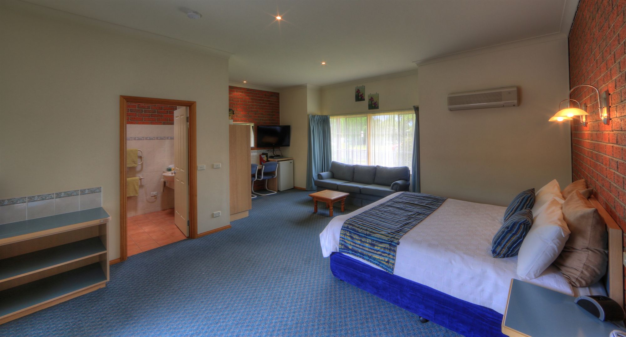Фото Bairnsdale Tanjil Motor Inn