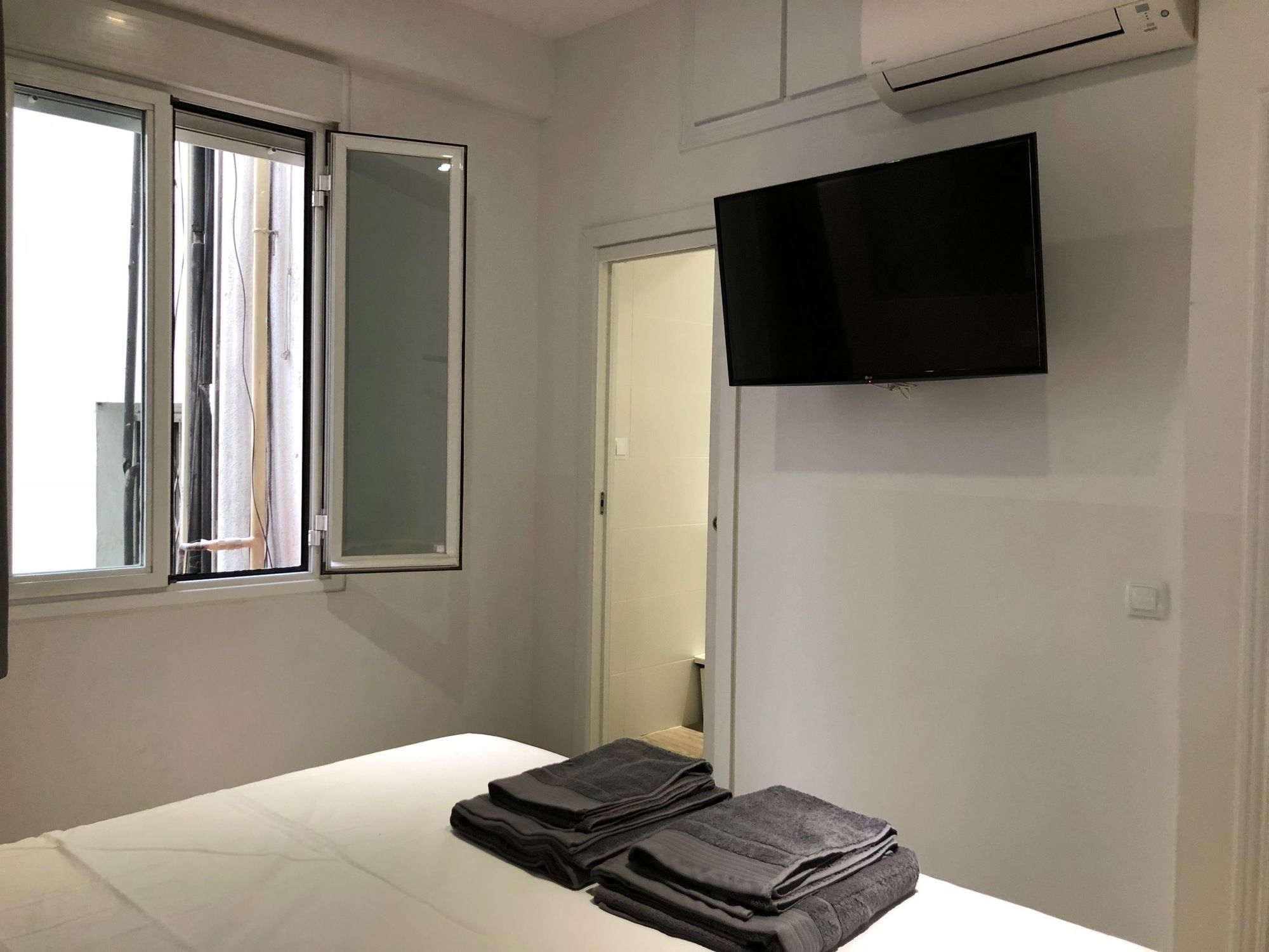 Фото Hostalin Madrid Atocha