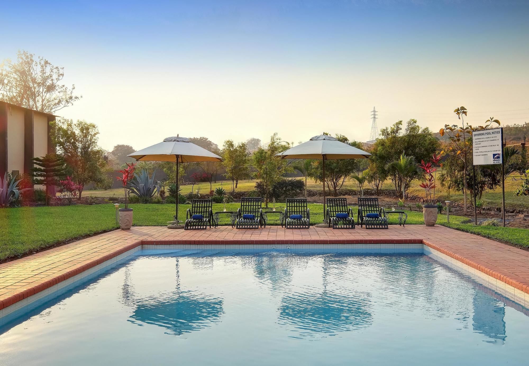 Фото отеля 4