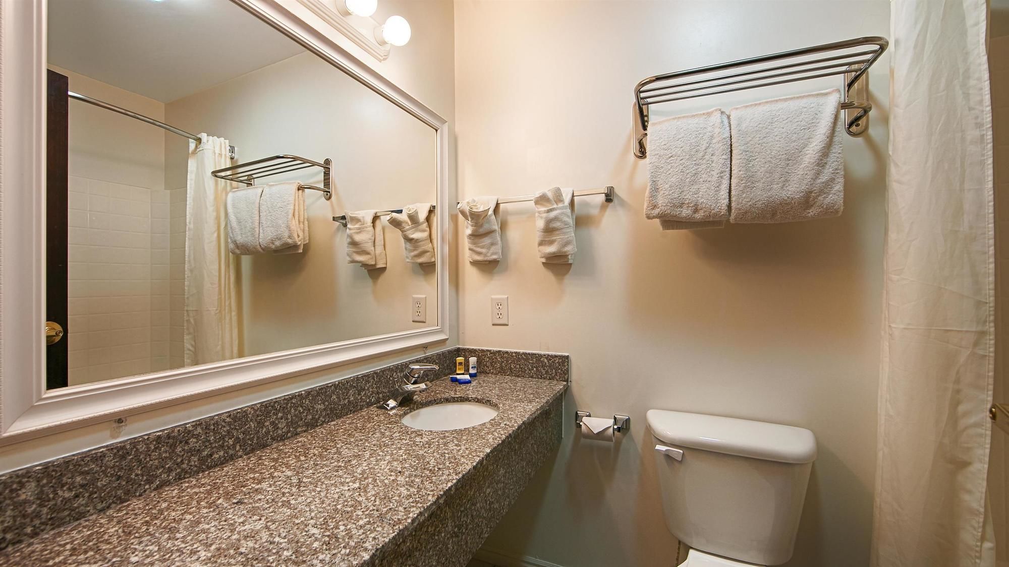 Фото Best Western Butch Cassidy Inn