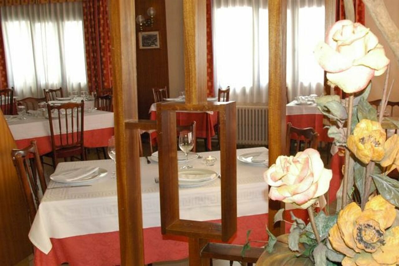 Фото Hotel Univers