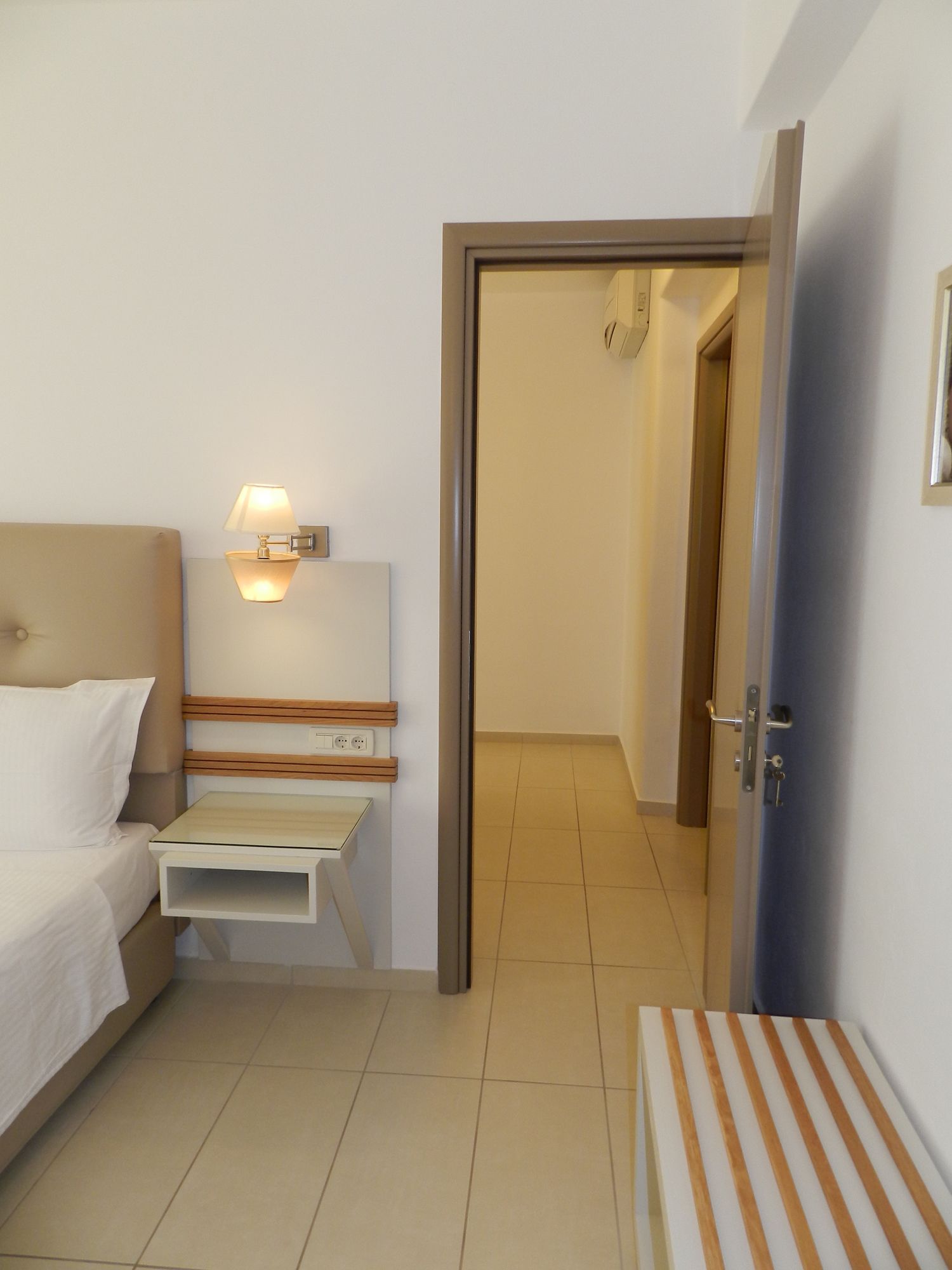 Фото Lithos by Spyros & Flora