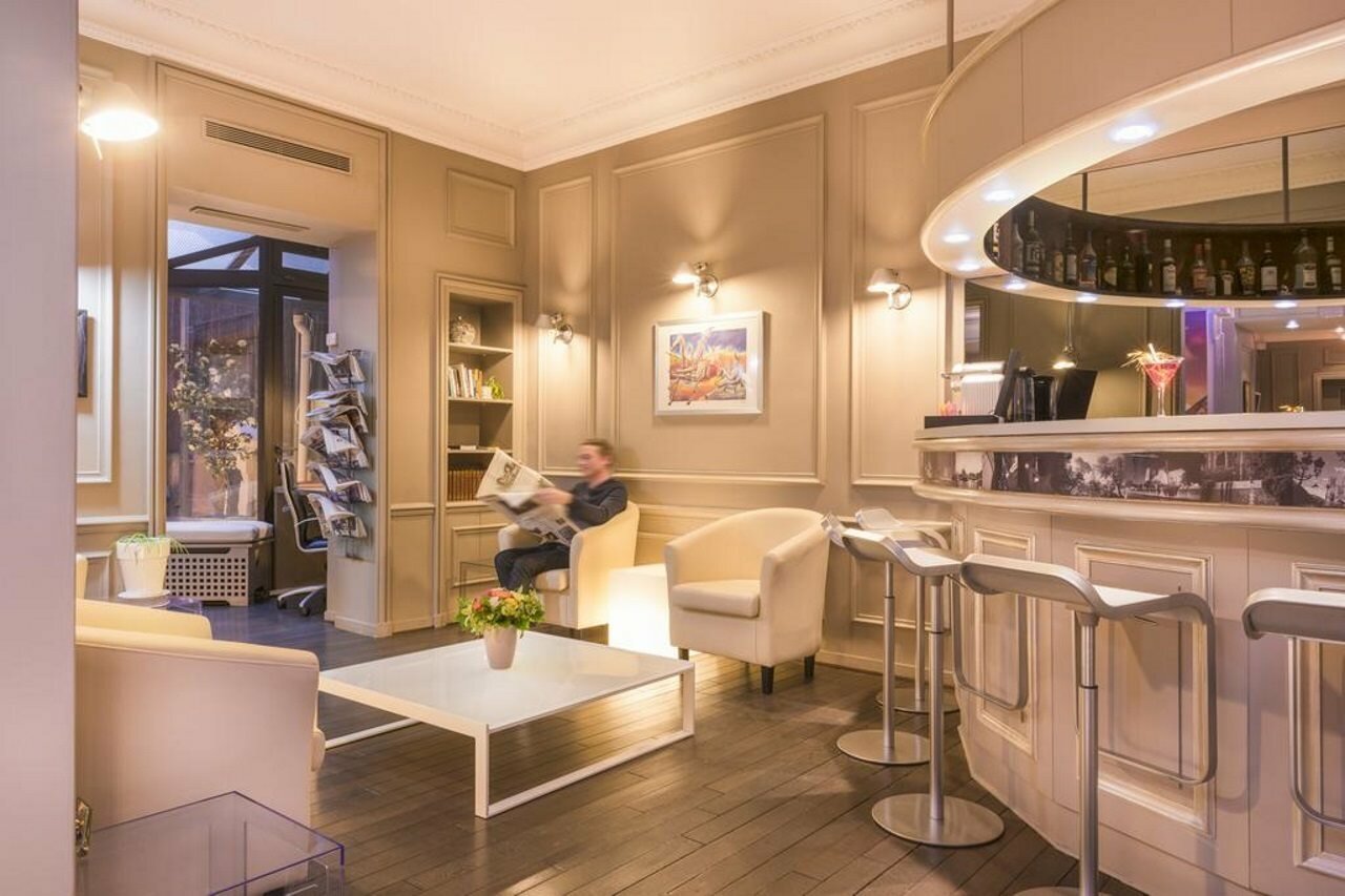 Фото Hotel Cervantes by Happyculture