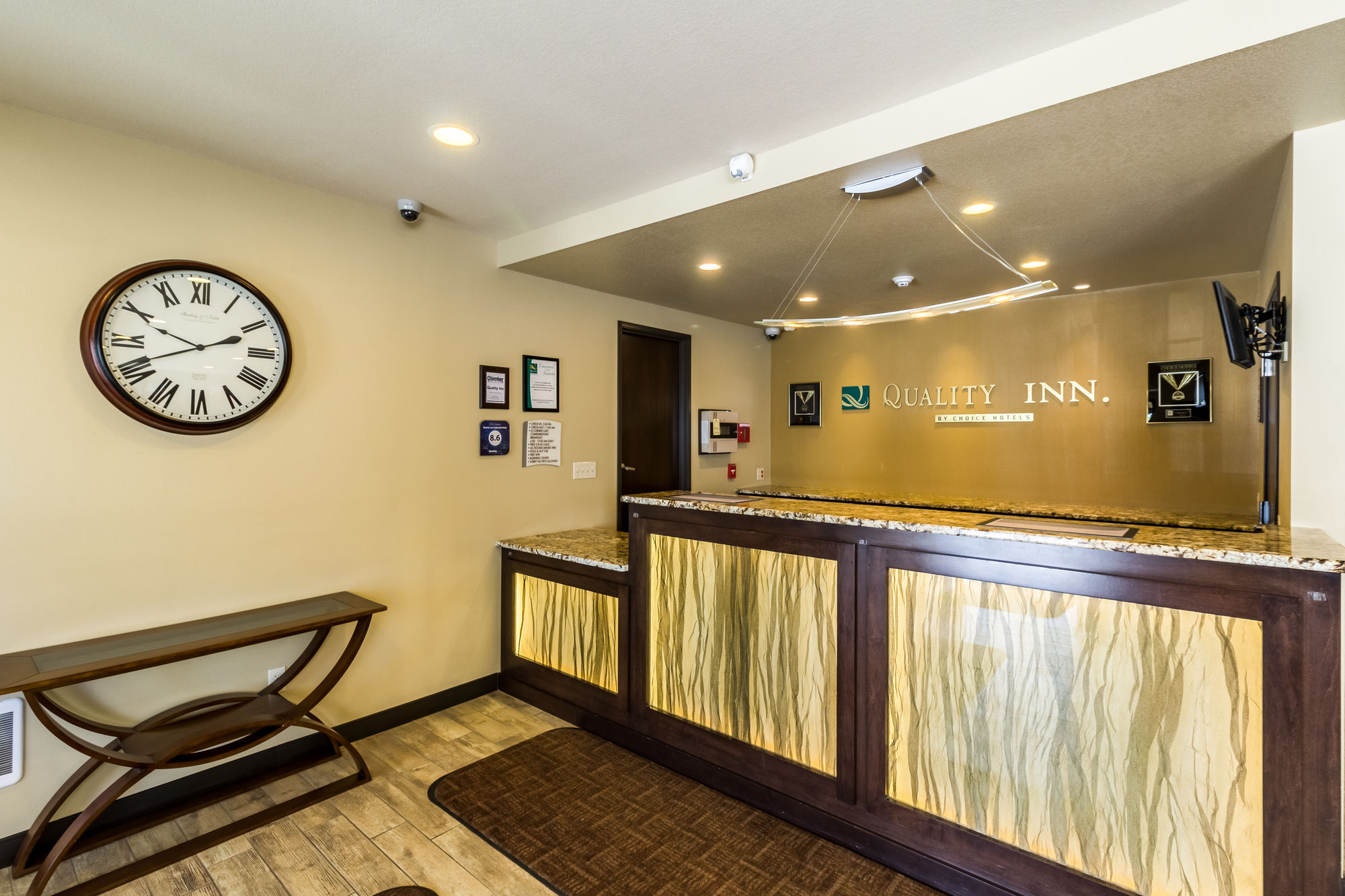 Фото Quality Inn Columbia Mall