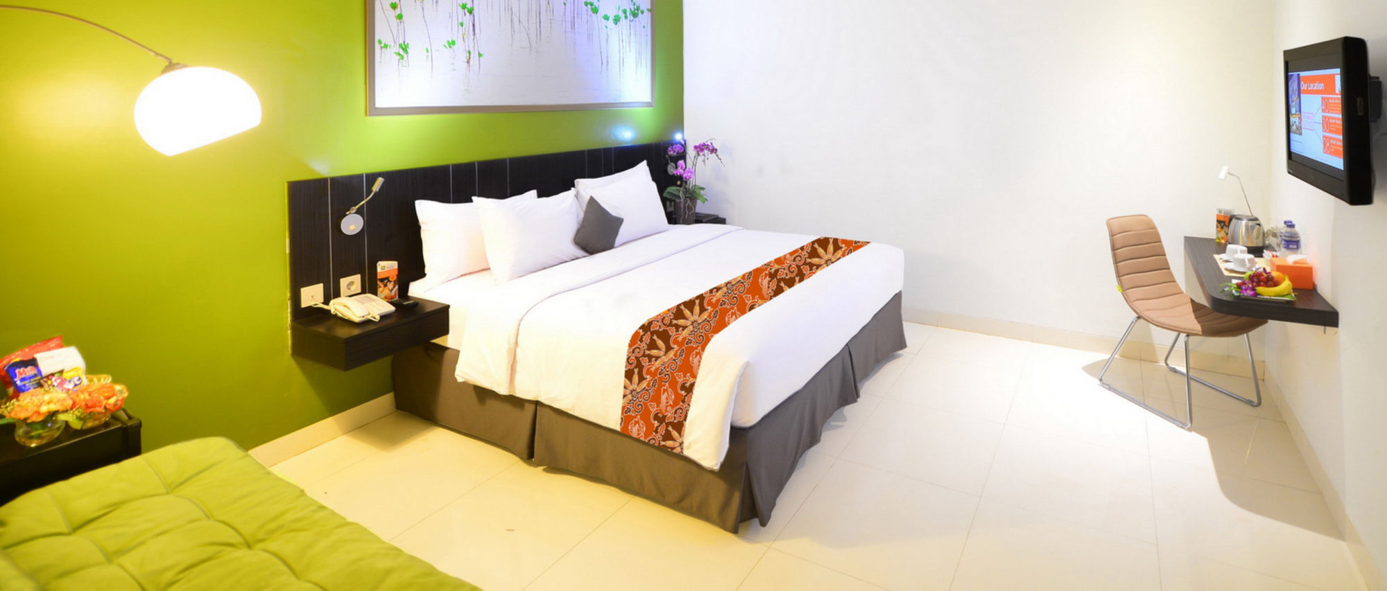 Фото J Hotel Bandara Soekarno Hatta