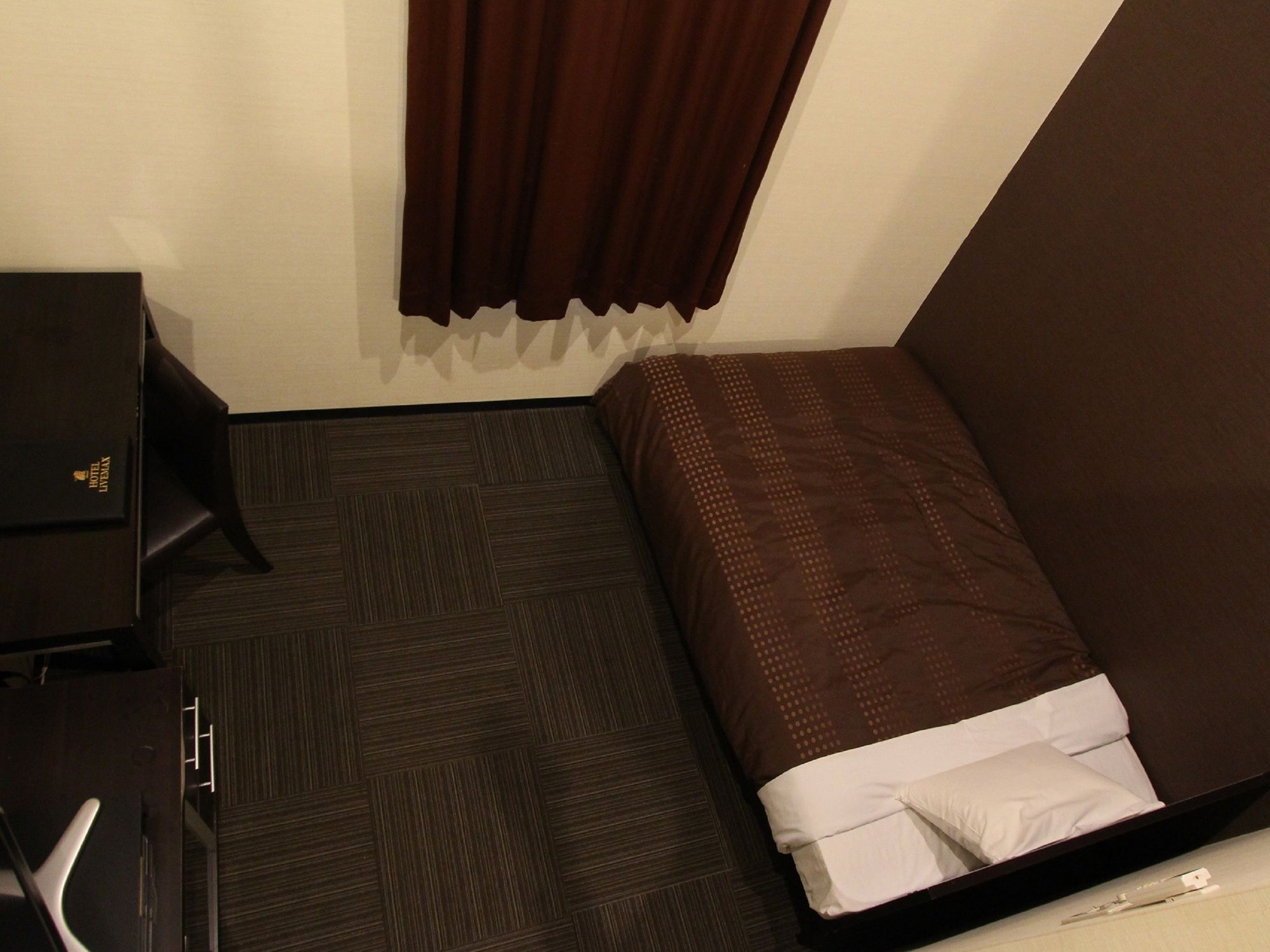 Фото Hotel LiVEMAX Esaka