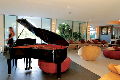 Гостиница Oz'Inn Hôtel в Безье