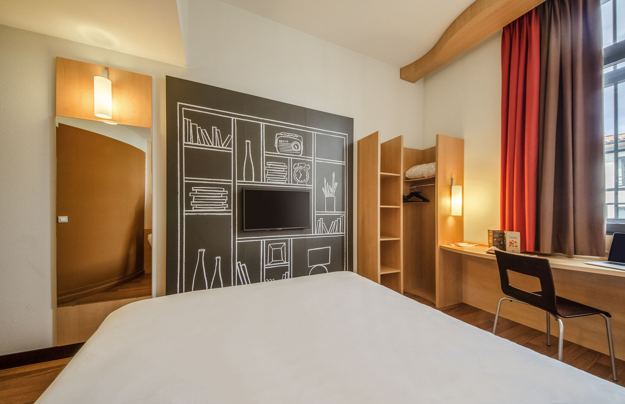 Фото Hotel Ibis Sarlat