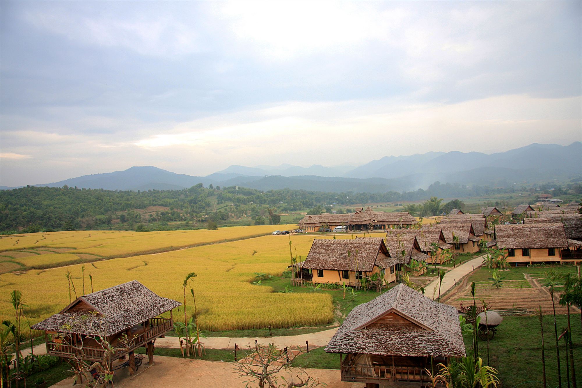 Фото Phu Pai Art Resort