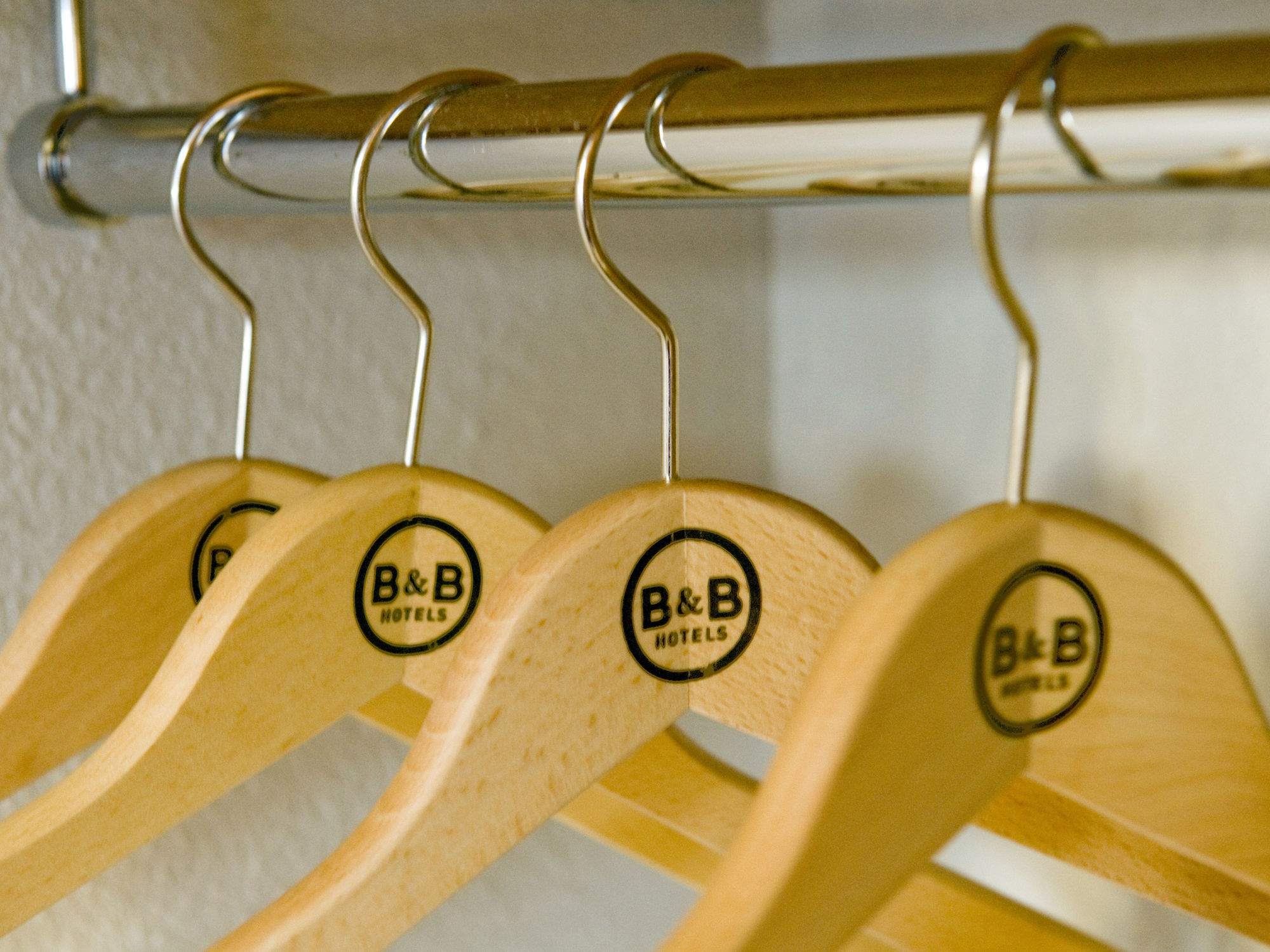 Фото B&b Hotel Clermont-Ferrand Nord Riom