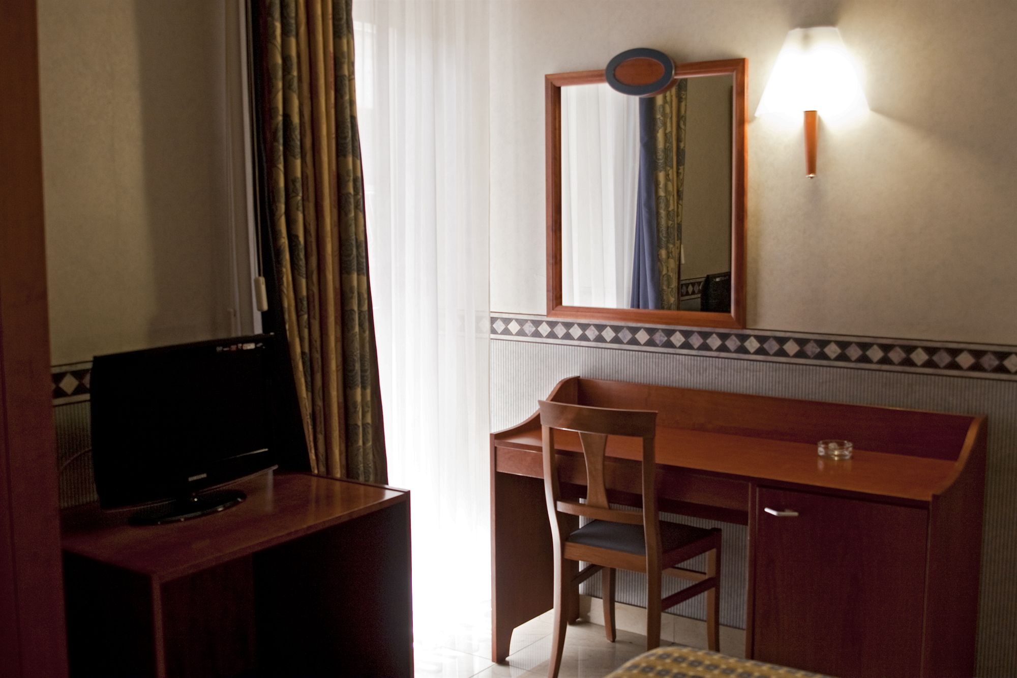 Фото Hotel Kroma