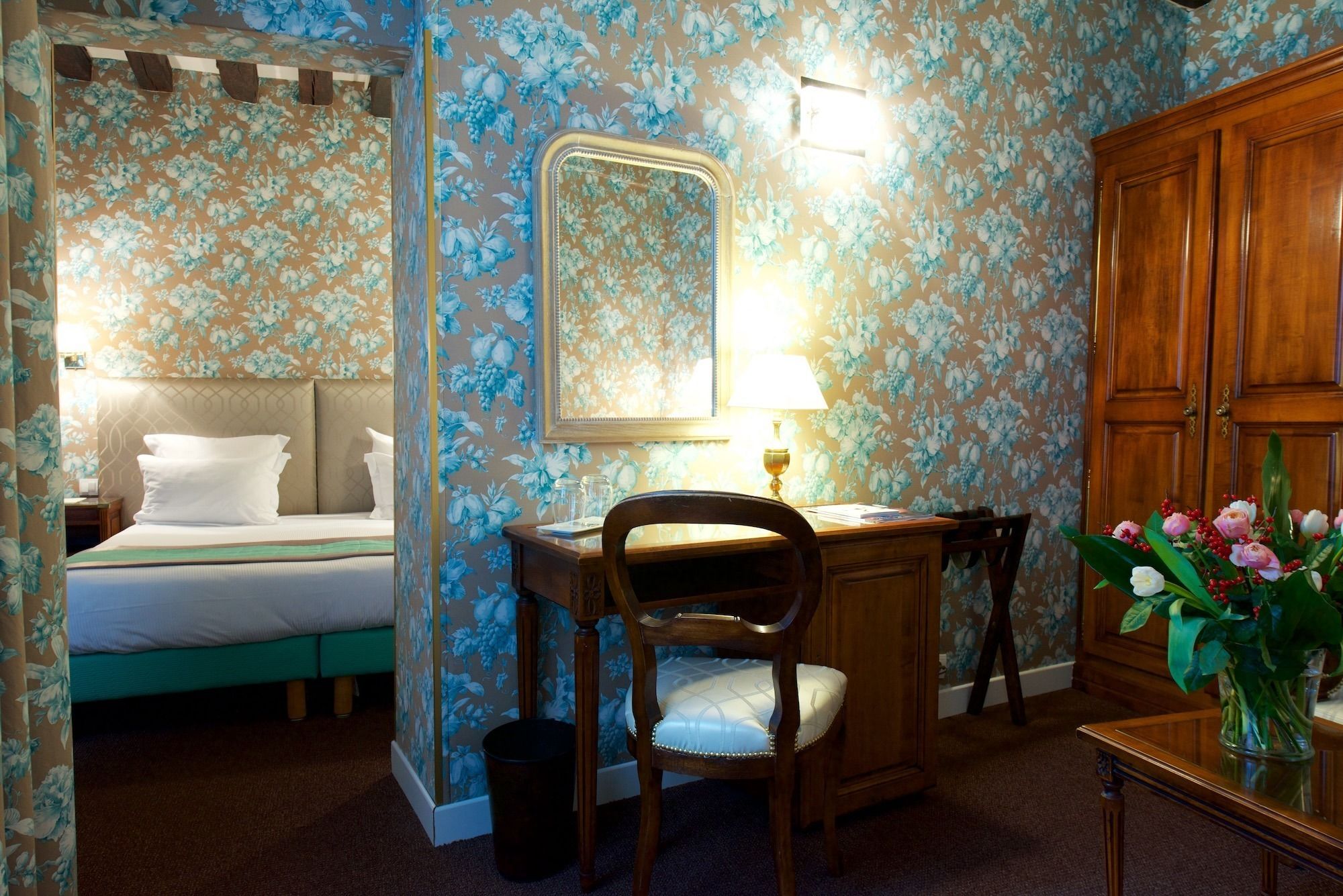 Фото Relais Hotel Du Vieux Paris