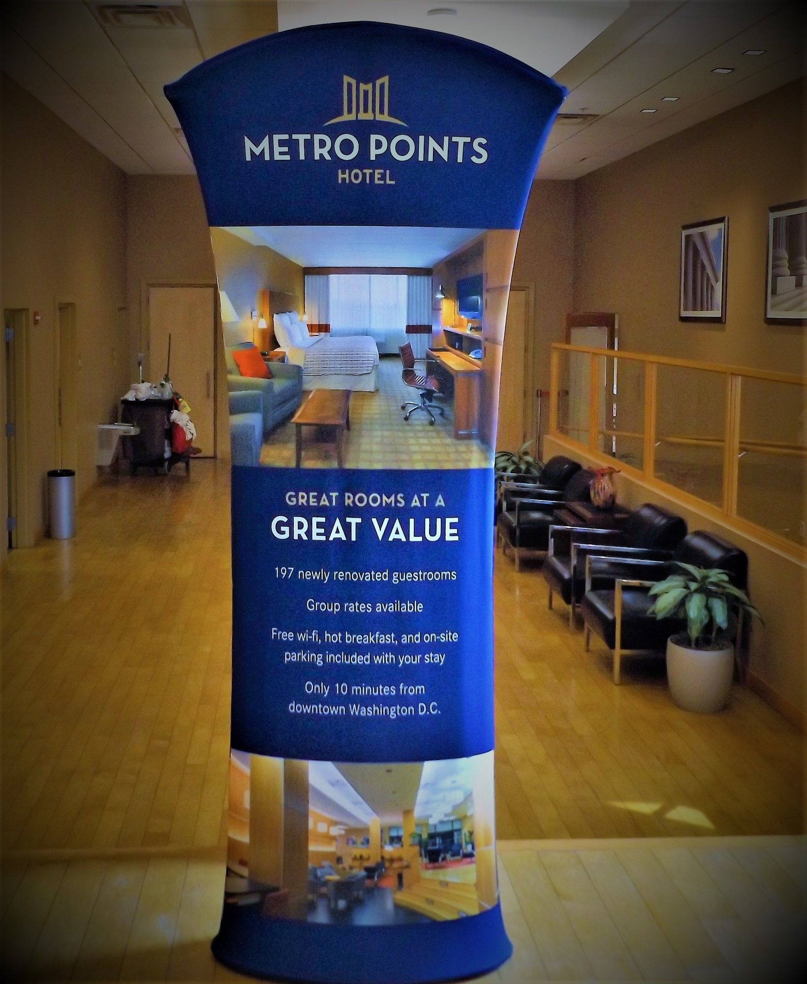 Фото Metro Points Hotel